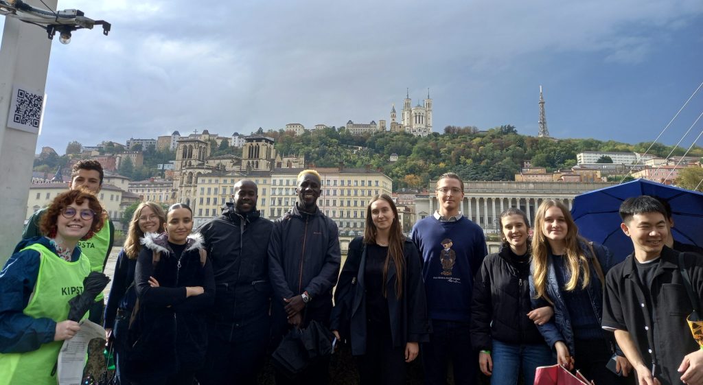 Groupe Rencontre des Etudiants Internationaux de l'Agera Visite de Lyon